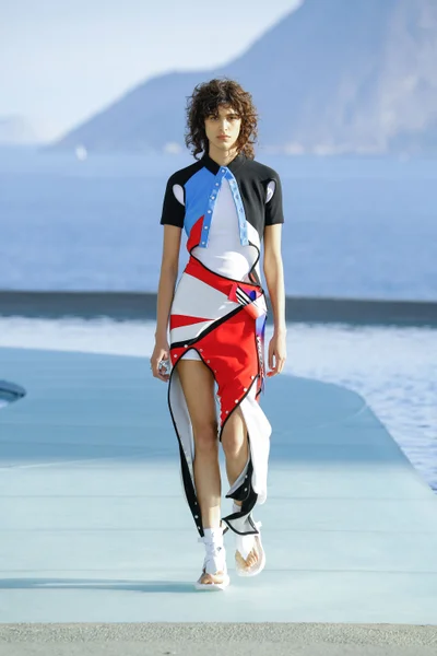 Look 1